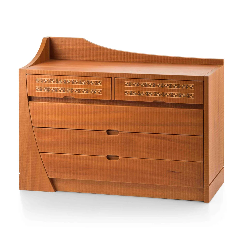 Como’ Oyara, Comò in legno massello